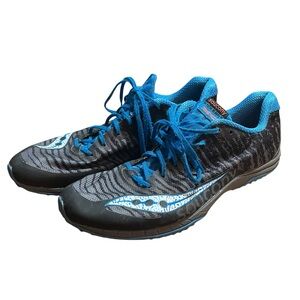 Saucony men’s size 10 Black and Blue Athletic Shoes
